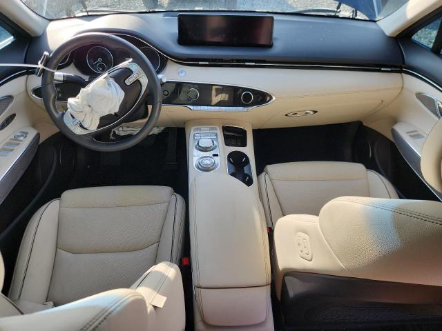  GENESIS GV70 BASE 2023 Granatowy