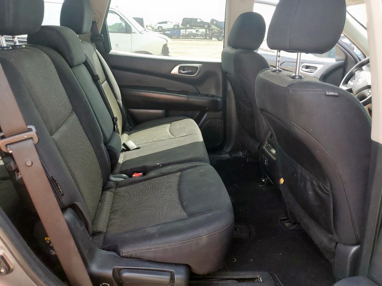 2018 Nissan Pathfinder S VIN: 5N1DR2MN5JC675413 Lot: 63344525