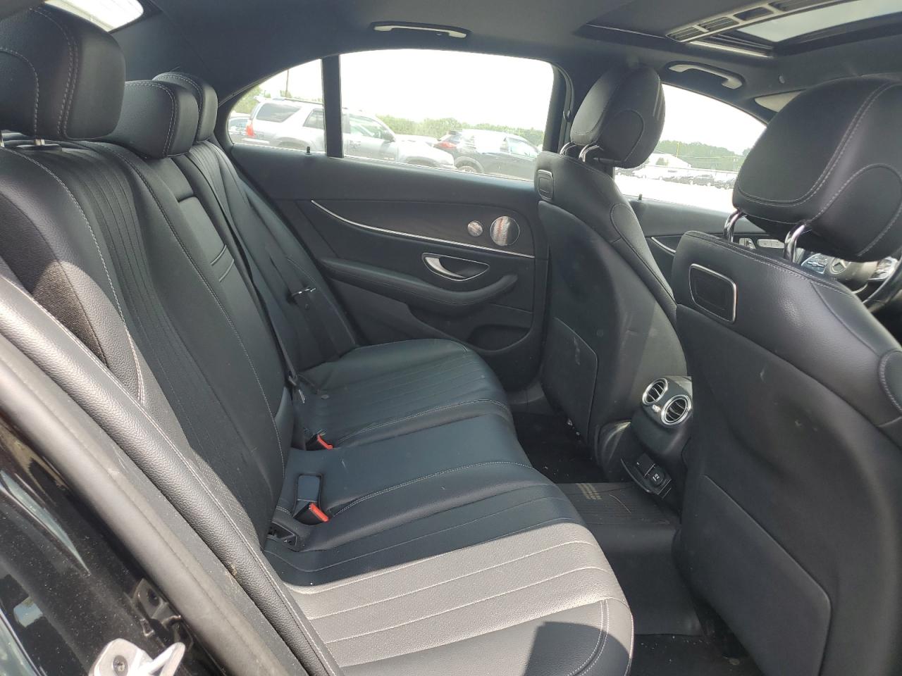 2019 Mercedes-Benz E 300 4Matic VIN: WDDZF4KB9KA624149 Lot: 64277495