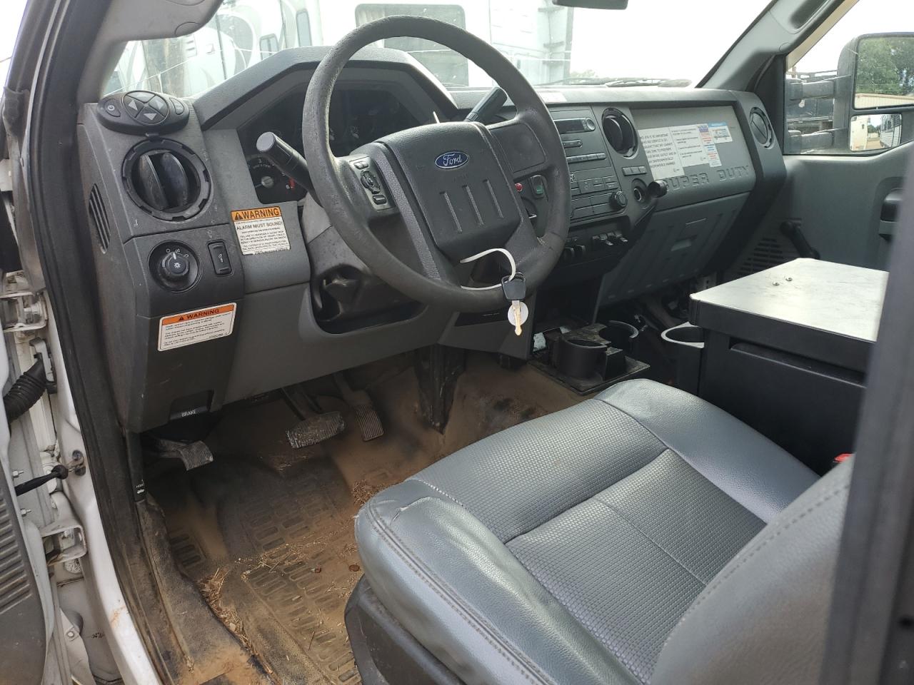 2015 Ford F450 Super Duty VIN: 1FDUF4GYXFEC92931 Lot: 61363995