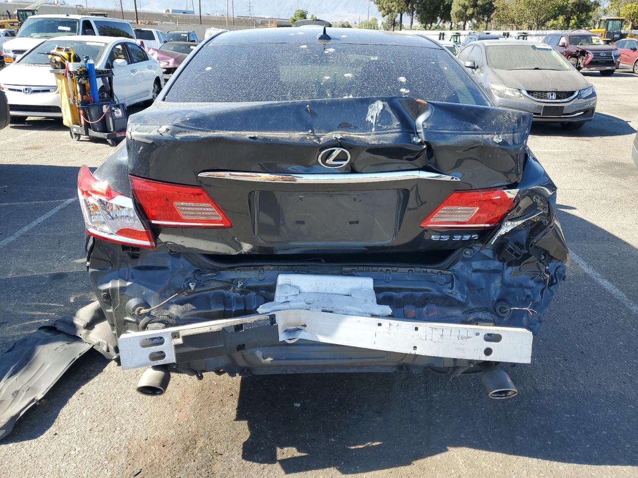 jthbk1eg4b2463618 JTHBK1EG4B2463618 2011 Lexus Es 350