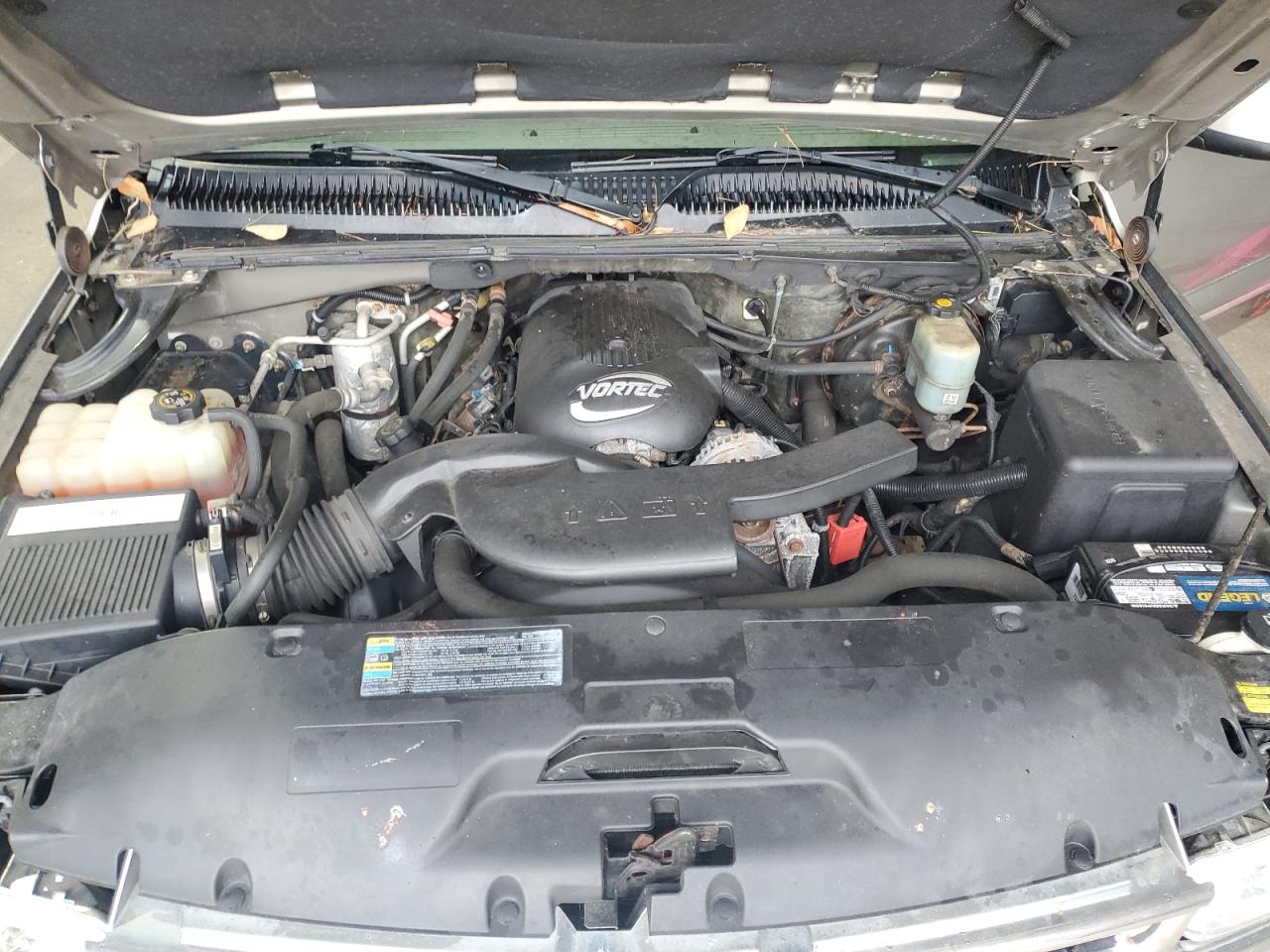 2000 Chevrolet Suburban K1500 VIN: 3GNFK16Z52G207747 Lot: 64381545