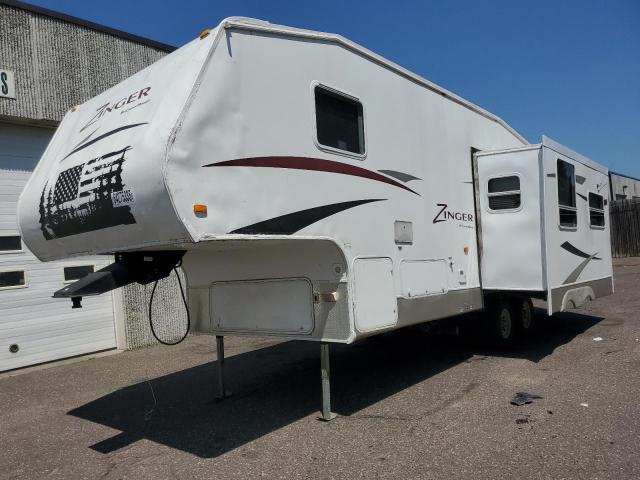 2009 CROSSROADS ZINGER ZF270RL