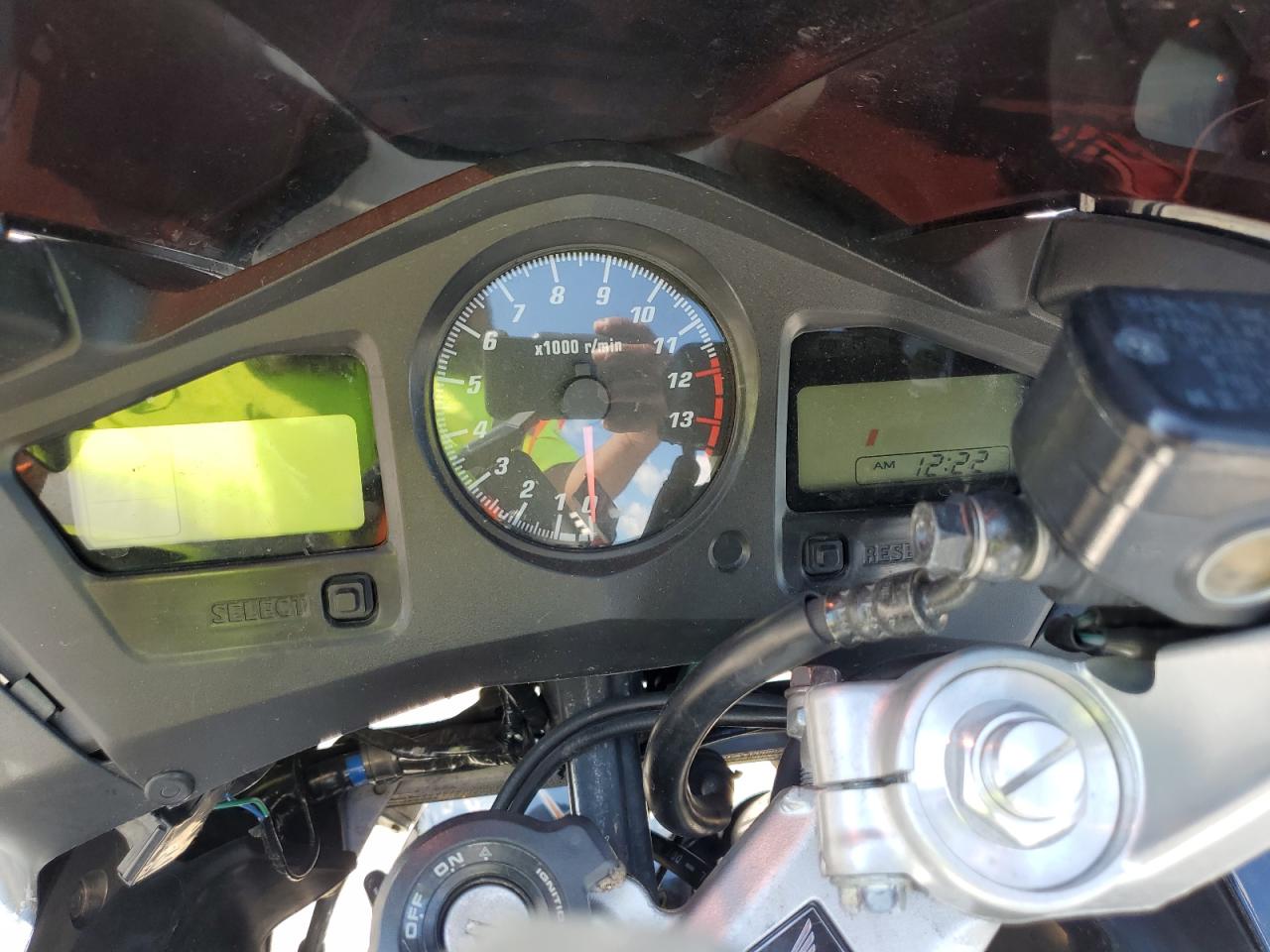 2004 Honda Vfr800 VIN: JH2RC46194M600186 Lot: 63207975