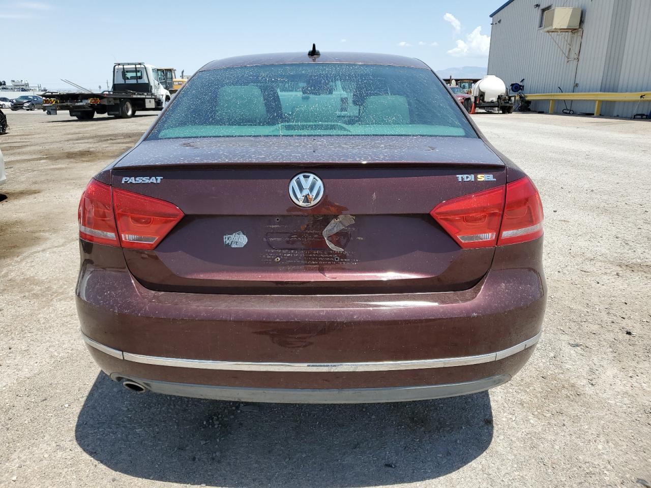 2013 Volkswagen Passat Sel VIN: 1VWCN7A37DC024765 Lot: 64513655