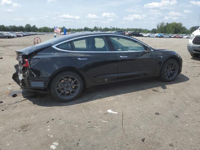  TESLA MODEL 3 2018 Czarny