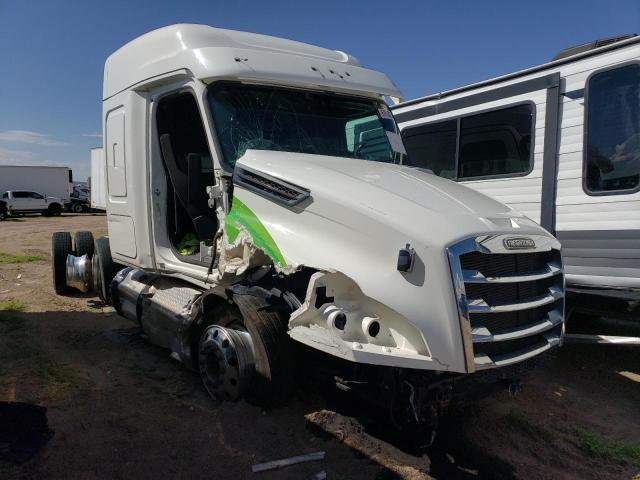 2020 Freightliner Cascadia 126   