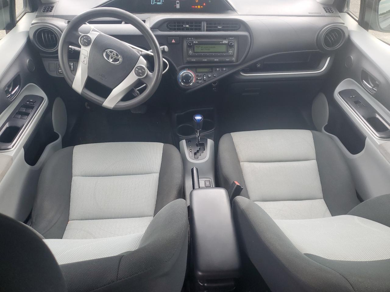 2014 Toyota Prius C VIN: JTDKDTB31E1083719 Lot: 65768975