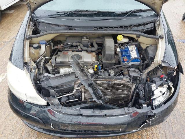 2004 CITROEN C3 DESIRE