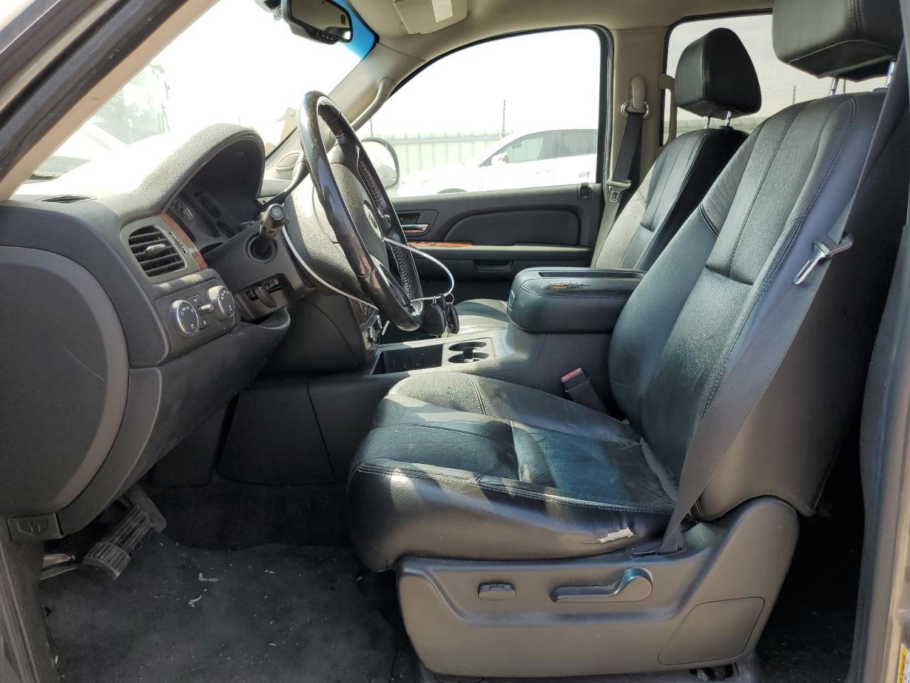 2007 Chevrolet Suburban K1500 VIN: 3GNFK163X7G218651 Lot: 62965465