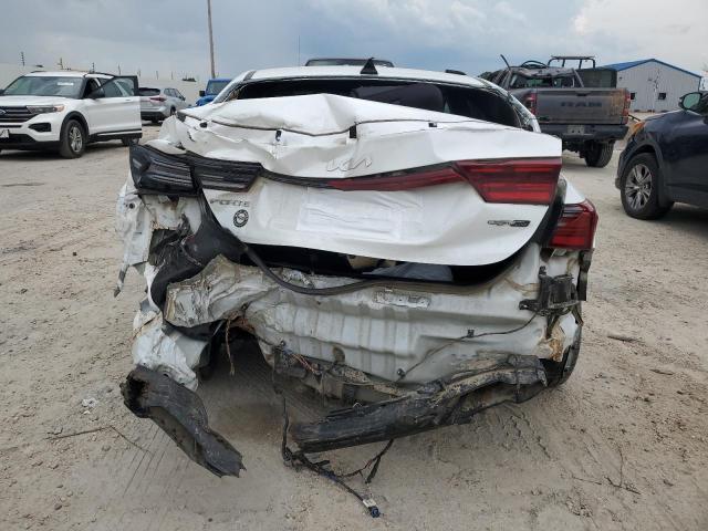  KIA FORTE 2022 White