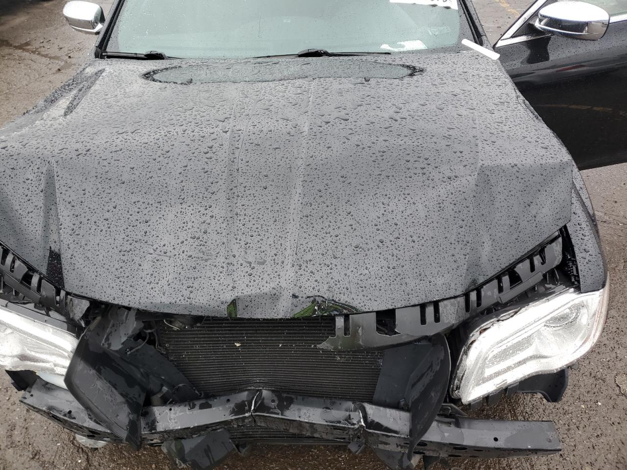 2012 Chrysler 300 Limited VIN: 2C3CCAHG0CH313677 Lot: 67030375