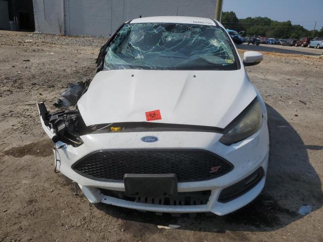  FORD FOCUS 2016 White