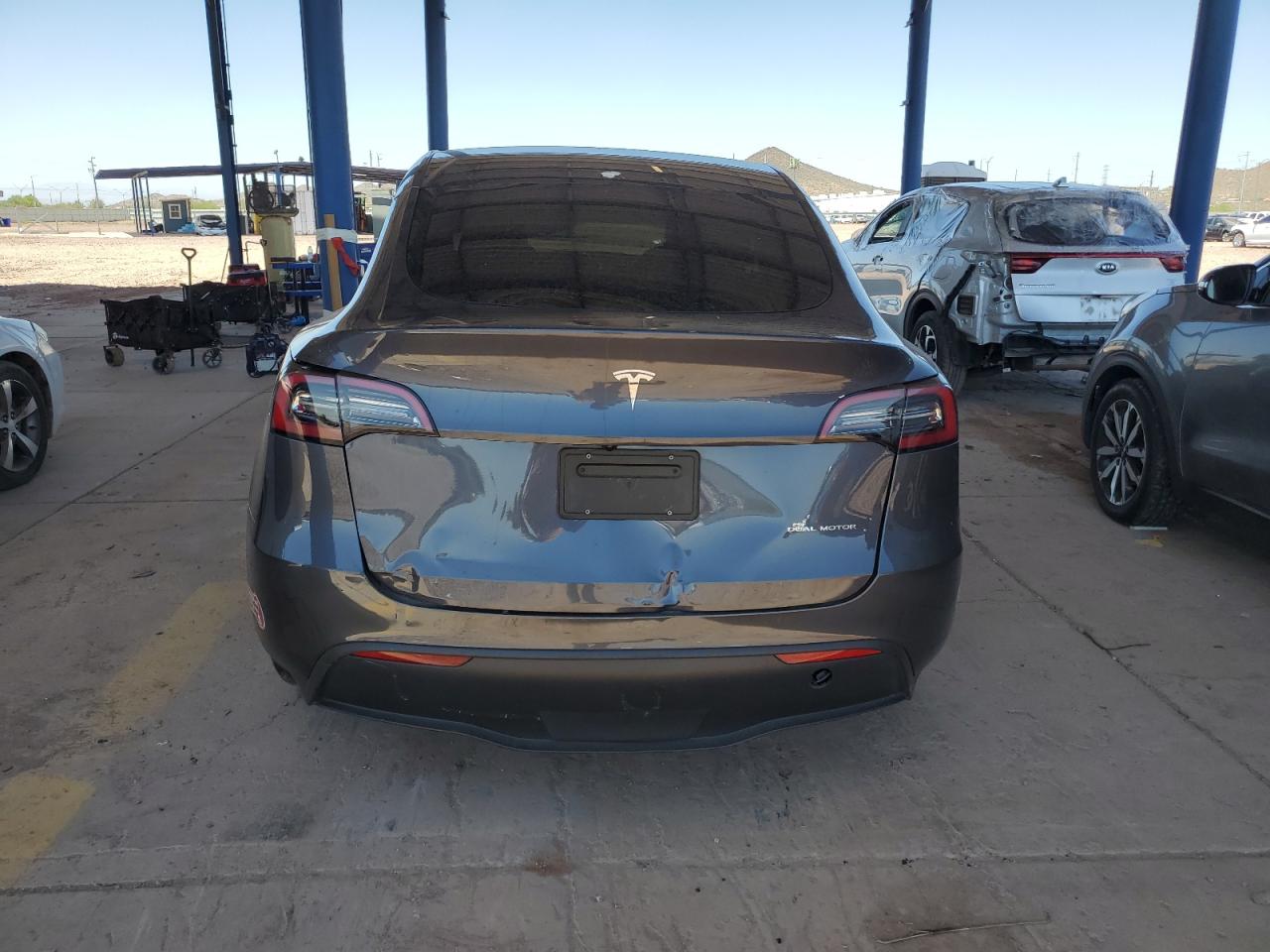 2023 Tesla Model Y VIN: 7SAYGAEE7PF898393 Lot: 64328725