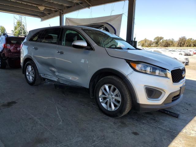 KIA SORENTO 2016 Серебристый