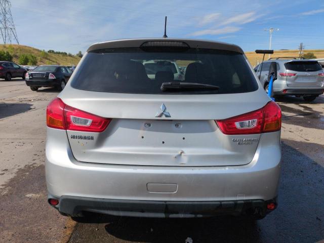  MITSUBISHI OUTLANDER 2015 Silver