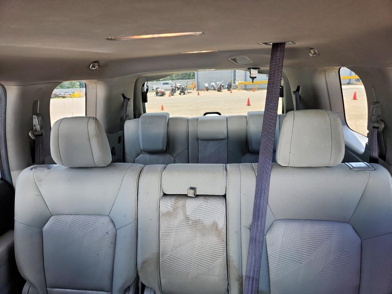 2012 Honda Pilot Lx VIN: 5FNYF3H27CB043880 Lot: 62759835