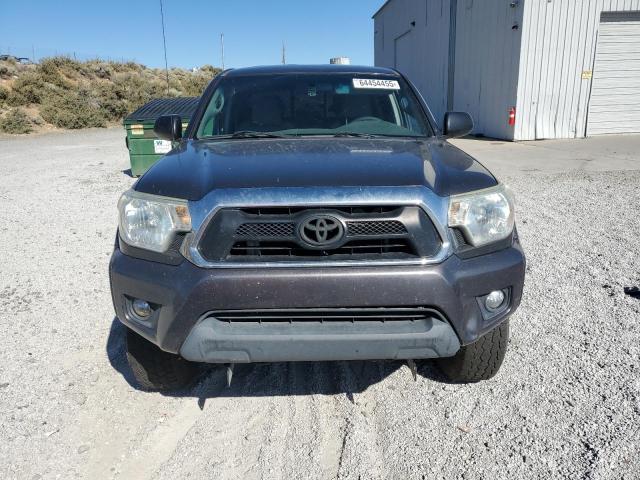 Pickups TOYOTA TACOMA 2015 Gray