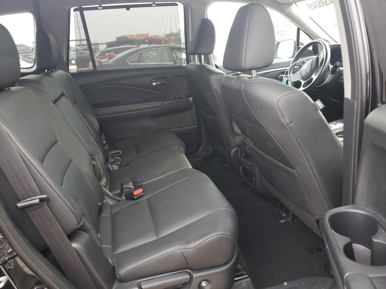 2021 Honda Pilot Se VIN: 5FNYF6H2XMB013565 Lot: 64585345