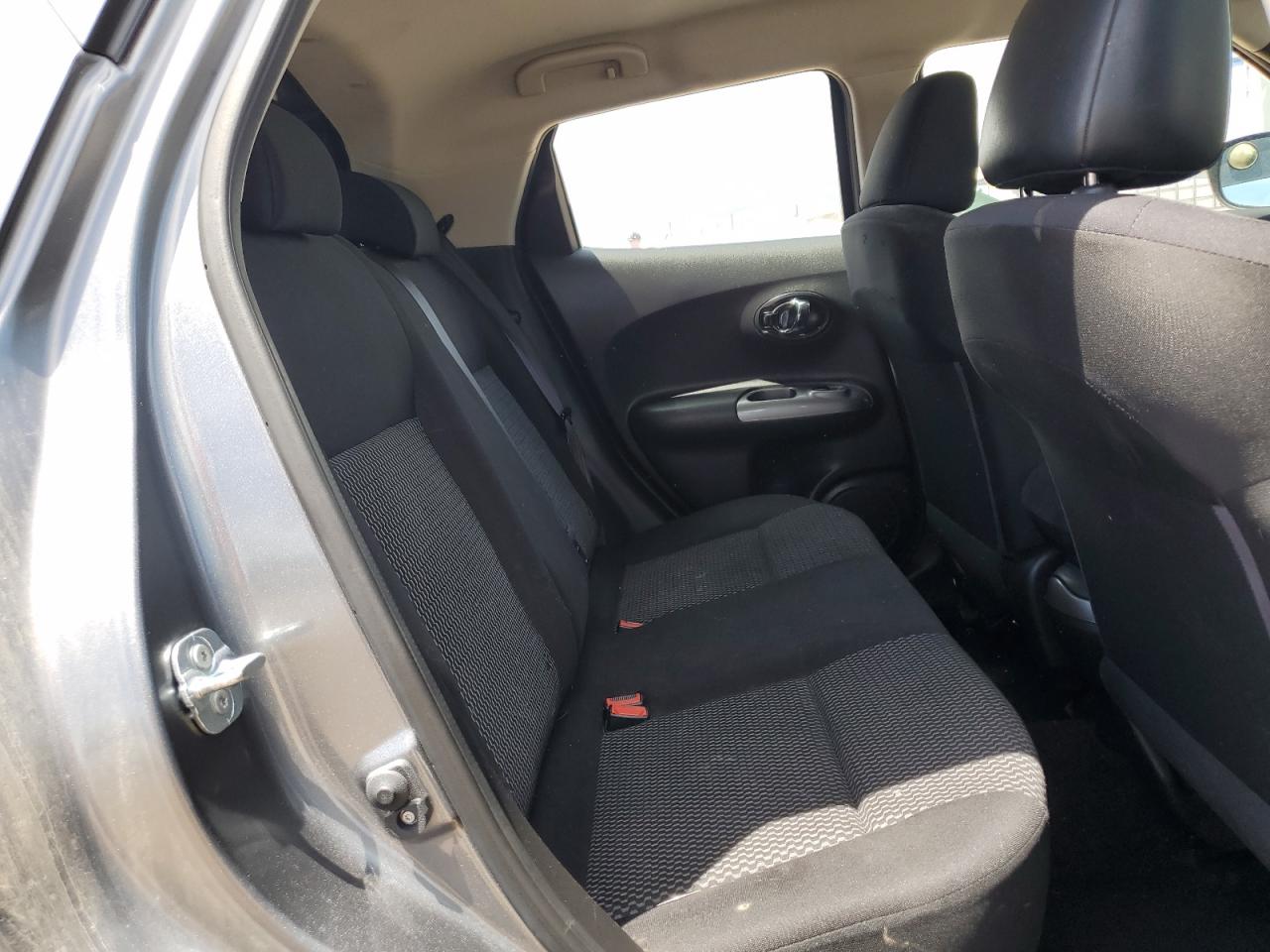 2017 Nissan Juke S VIN: JN8AF5MR4HT704080 Lot: 63651495