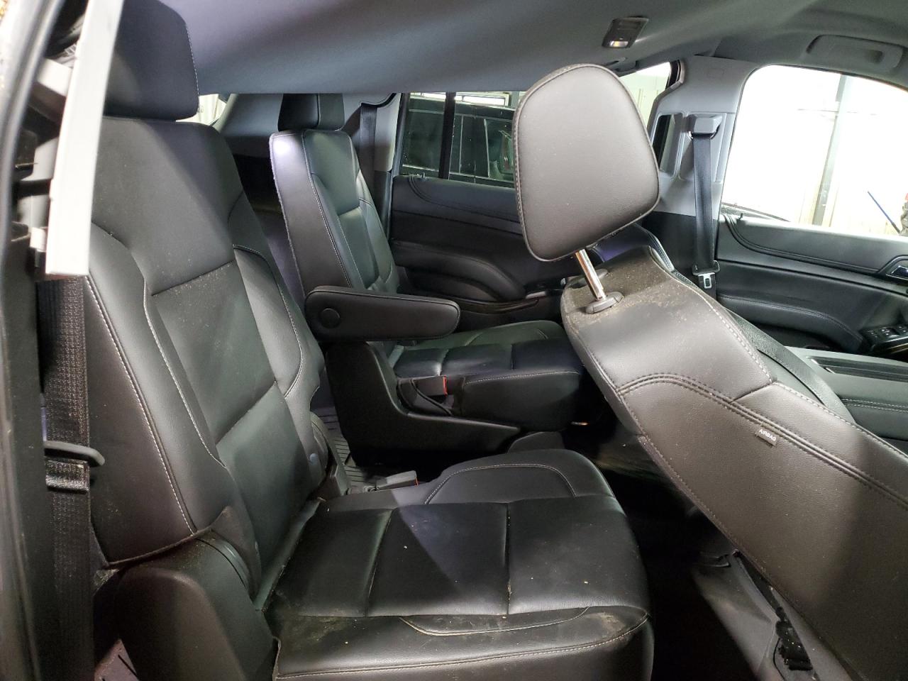 2020 Chevrolet Suburban K1500 Lt VIN: 1GNSKHKC1LR213989 Lot: 64301485