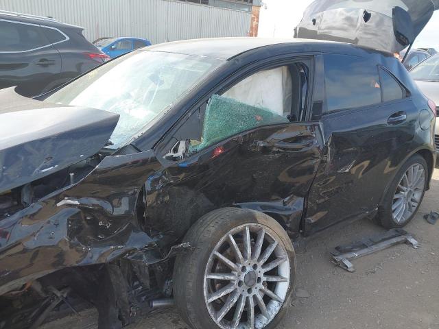 2013 MERCEDES BENZ A180 BLUE-