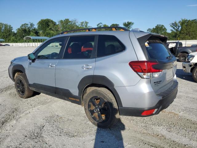  SUBARU FORESTER 2022 Серебристый