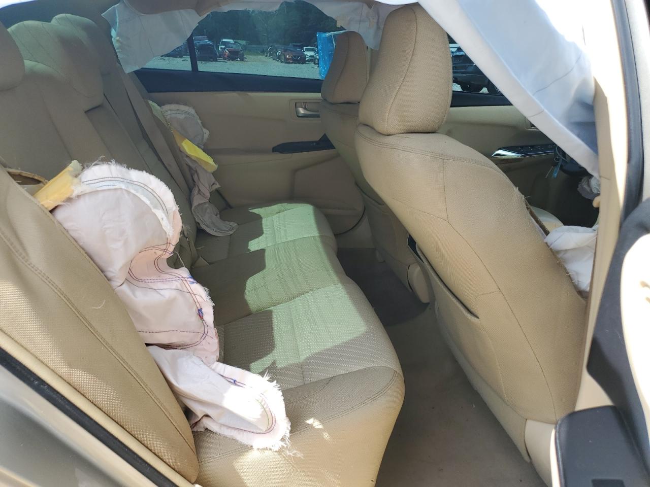 2015 Toyota Camry Le VIN: 4T1BF1FK0FU897114 Lot: 63938225