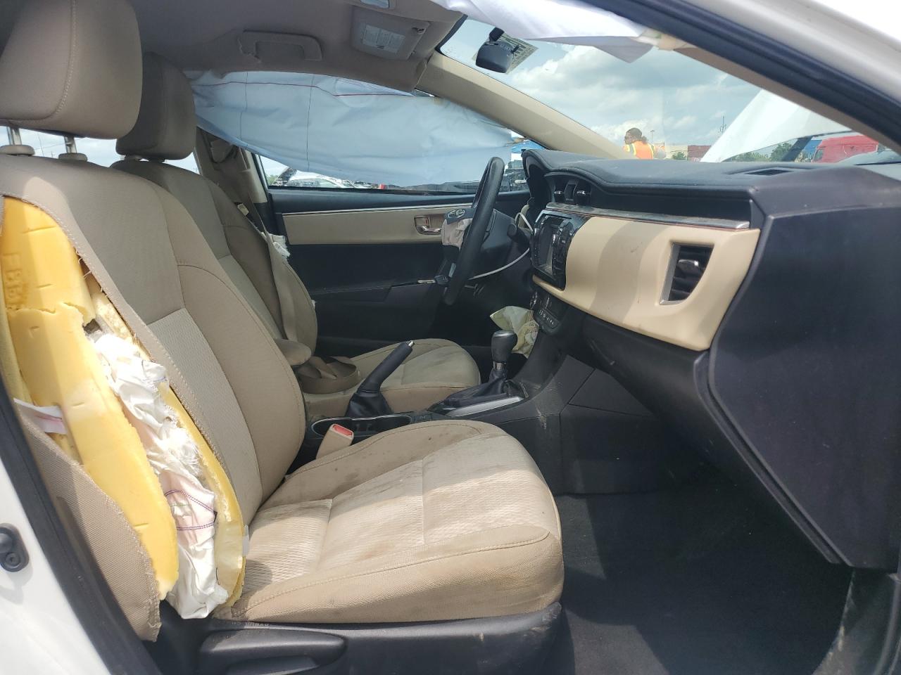 2016 Toyota Corolla L VIN: 5YFBURHE8GP490981 Lot: 65380565
