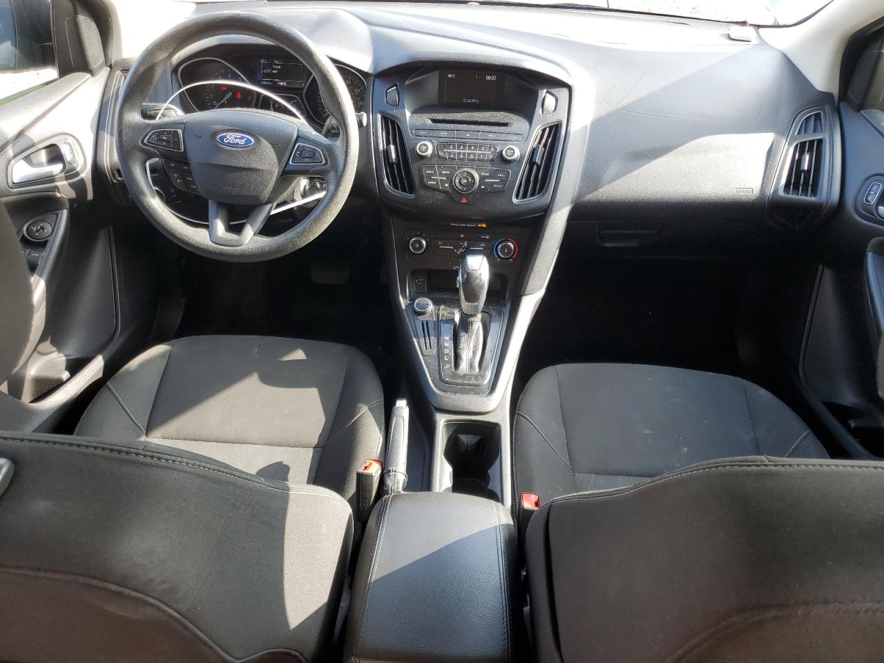 2015 Ford Focus Se VIN: 1FADP3F24FL227843 Lot: 63055035