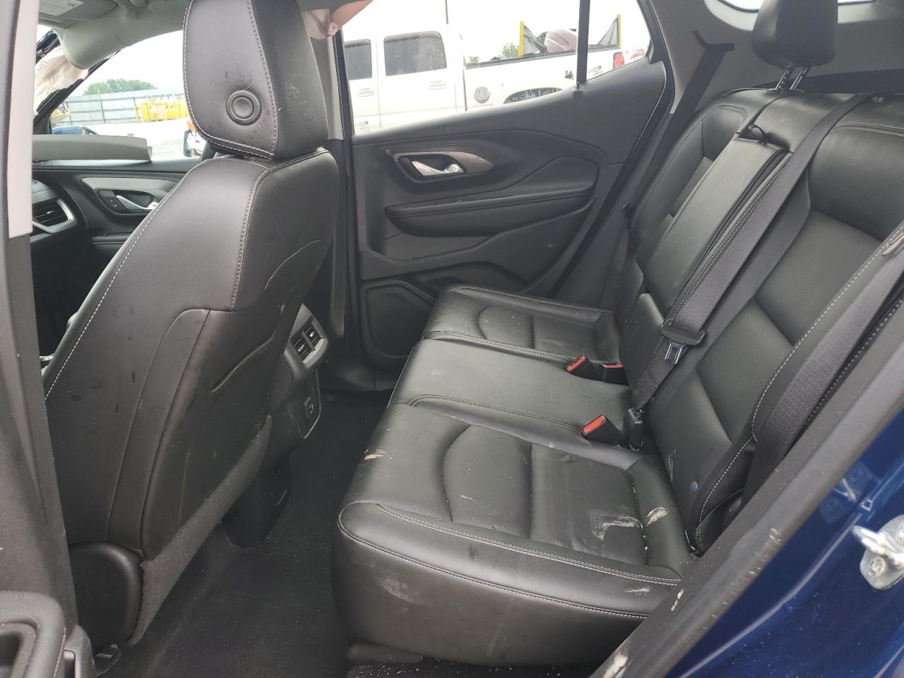 2022 GMC Terrain Slt VIN: 3GKALVEV9NL157604 Lot: 65389445