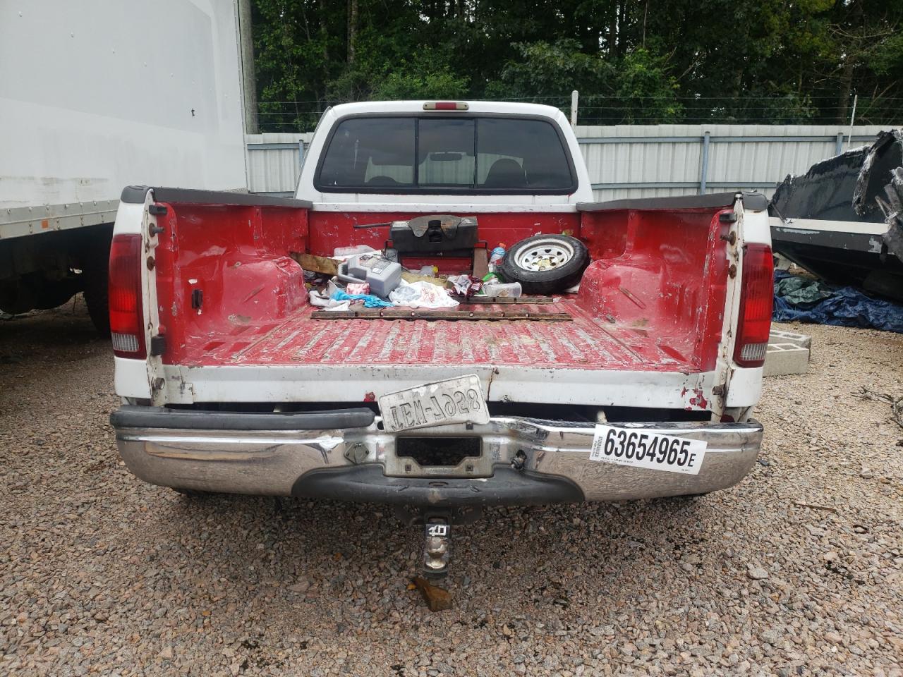 1999 Ford F350 Super Duty VIN: 1FTWW32F9XEB54375 Lot: 63654965