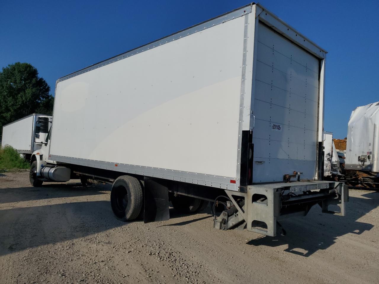 2019 International 4000 4300 white null diesel 3HAMMMML8KL697226 photo #4