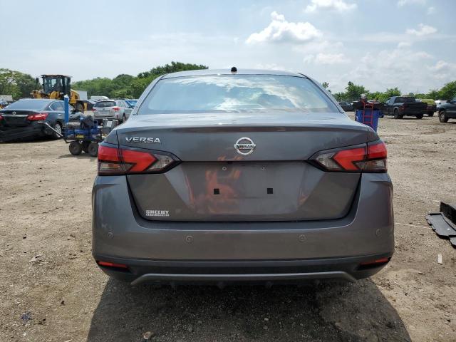  NISSAN VERSA 2021 Szary