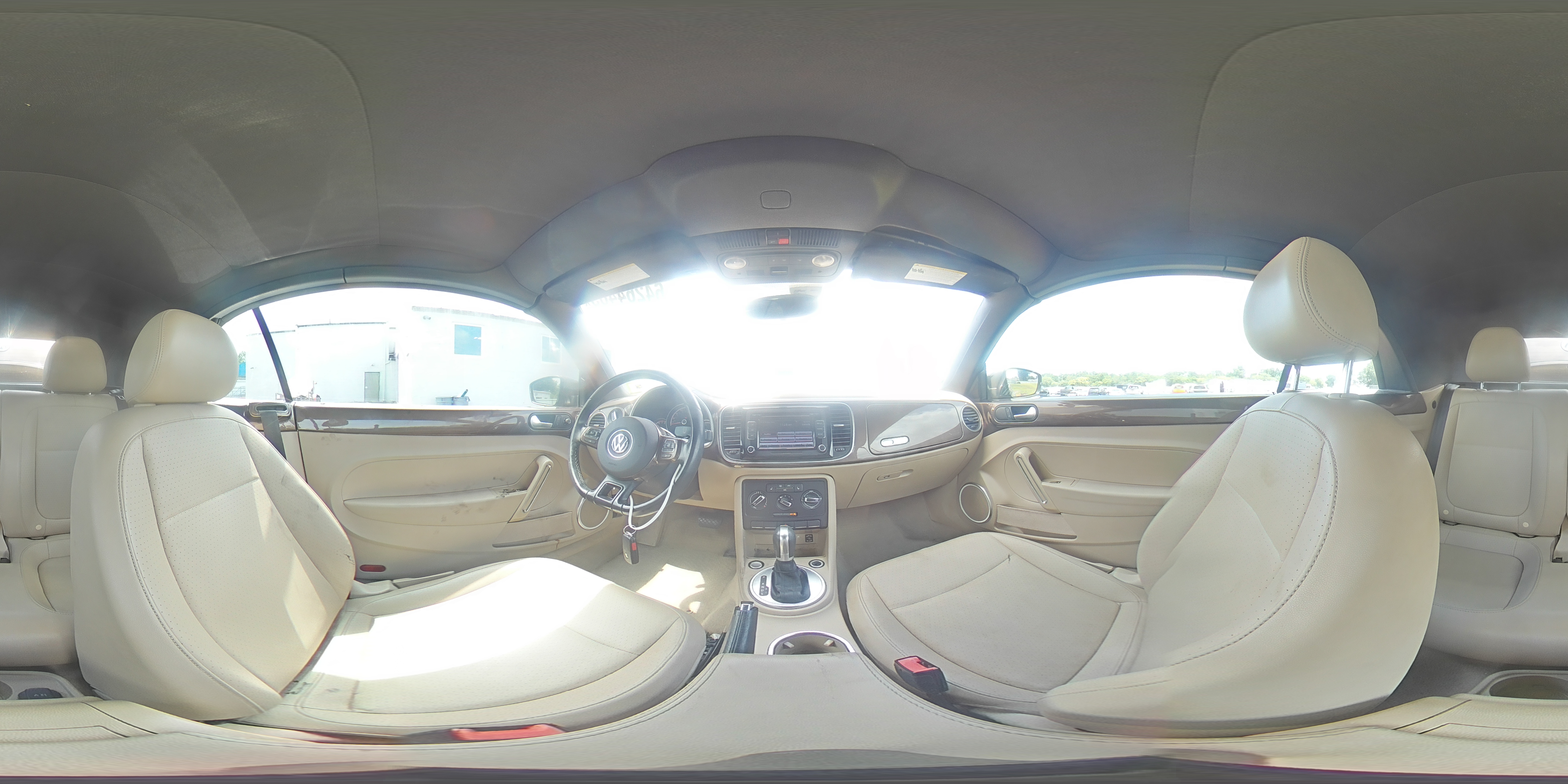 2015 Volkswagen Beetle 1.8T VIN: 3VW517AT0FM810428 Lot: 64264465