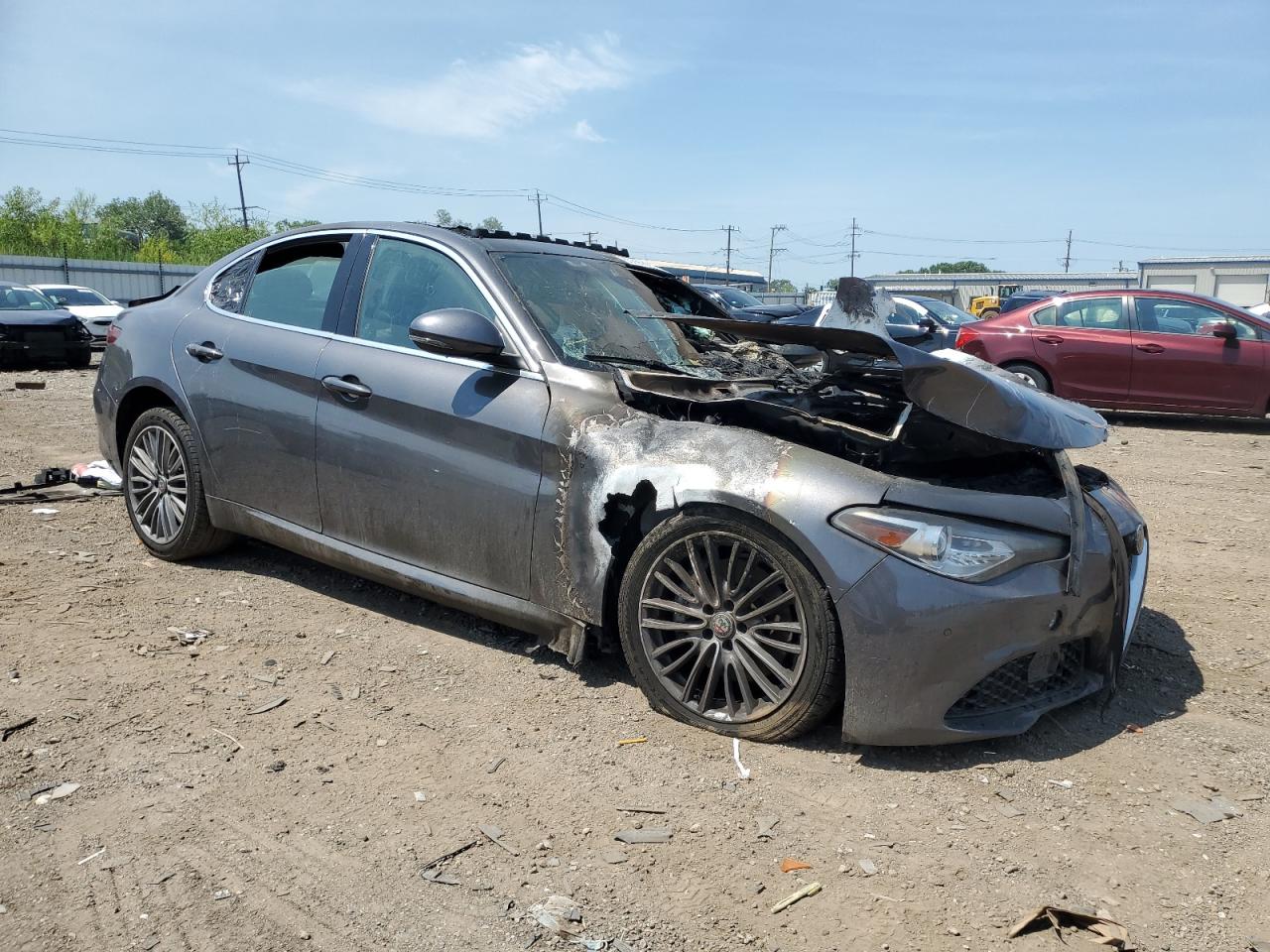 zarfaeen2j7567253 ZARFAEEN2J7567253 2018 Alfa Romeo Giulia Ti Q4