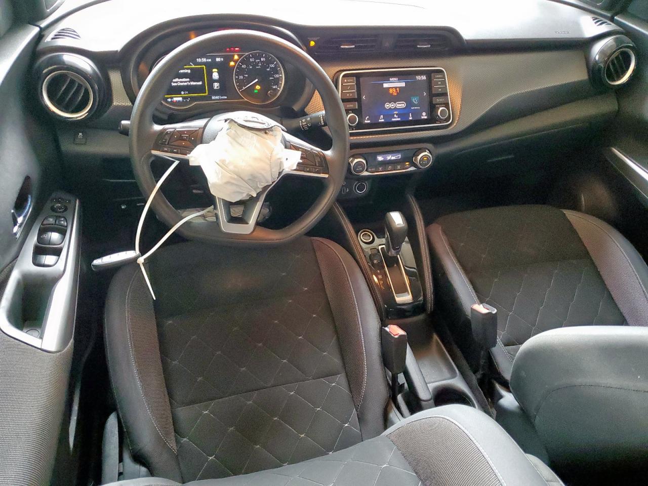 2019 Nissan Kicks S VIN: 3N1CP5CU1KL555617 Lot: 63334285