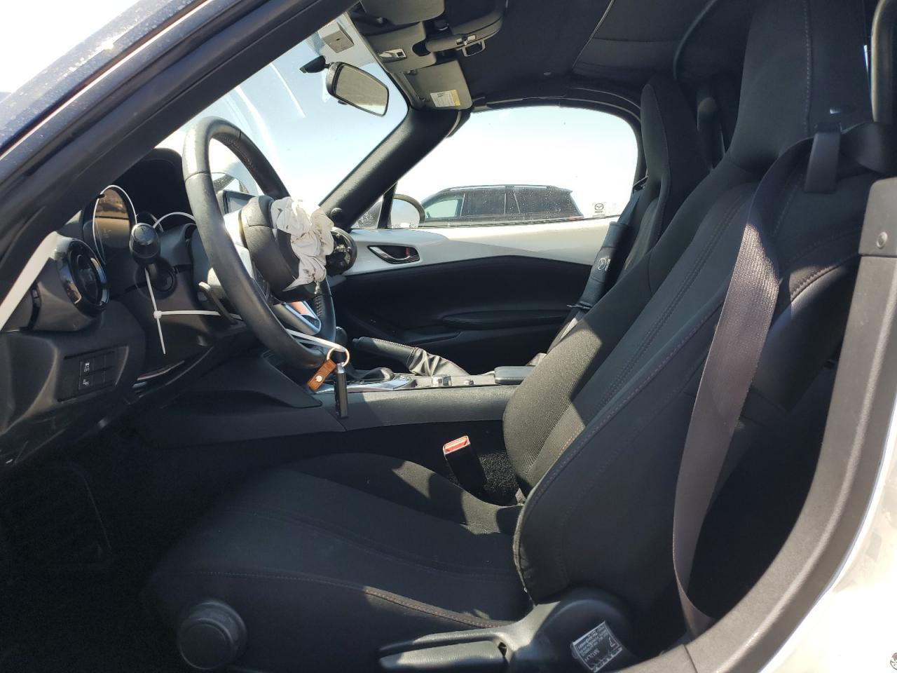 JM1NDAC78J0200277 2018 Mazda Mx-5 Miata Club