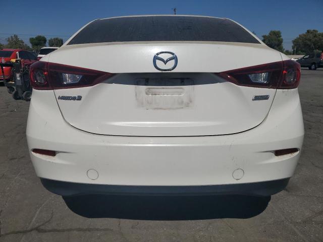  MAZDA 3 2015 White