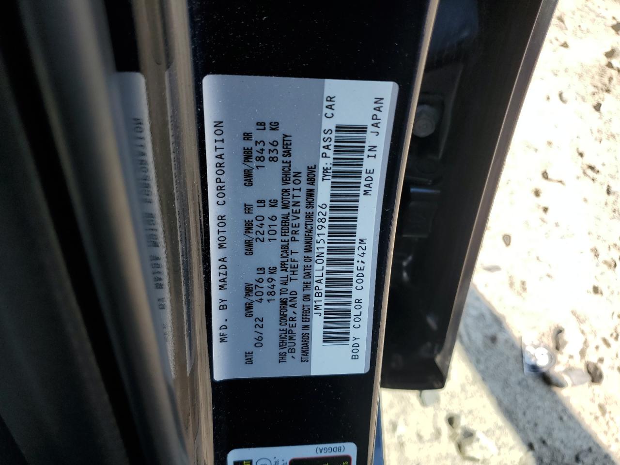 2022 Mazda 3 Preferred VIN: JM1BPALL0N1519826 Lot: 63257845