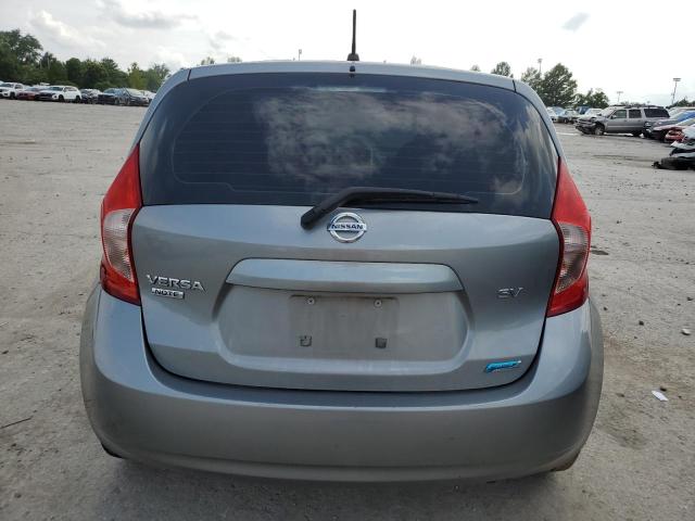  NISSAN VERSA 2015 Srebrny