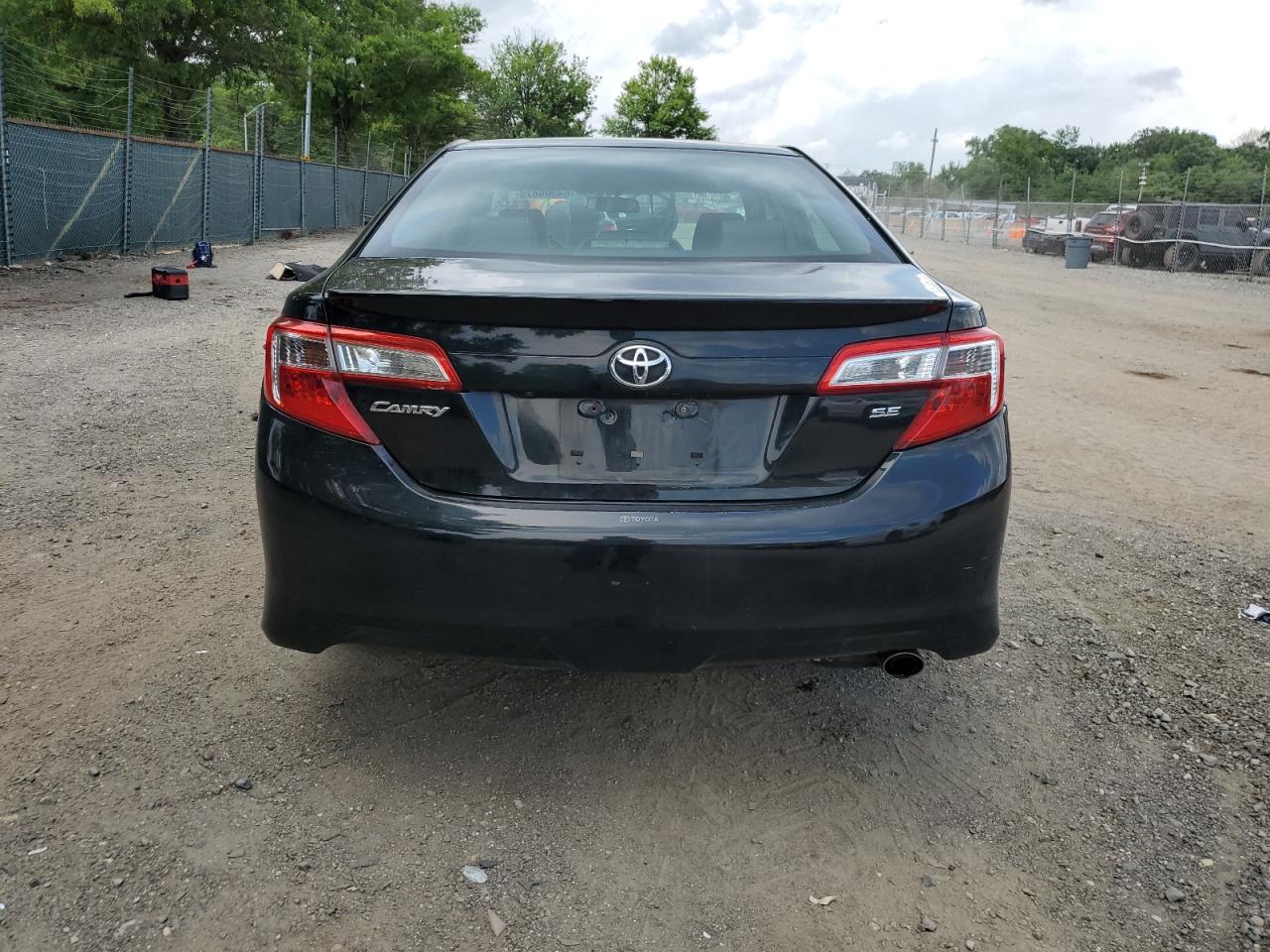 2014 Toyota Camry L VIN: 4T1BF1FK8EU467863 Lot: 64906675