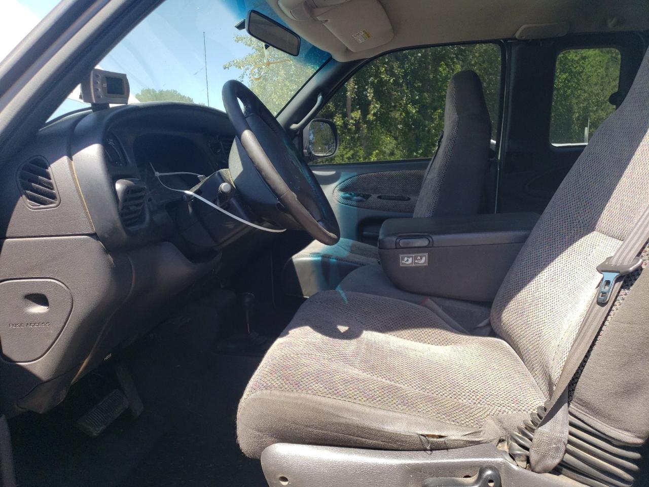 2001 Dodge Ram 2500 VIN: 3B7KF23611G700027 Lot: 64122205