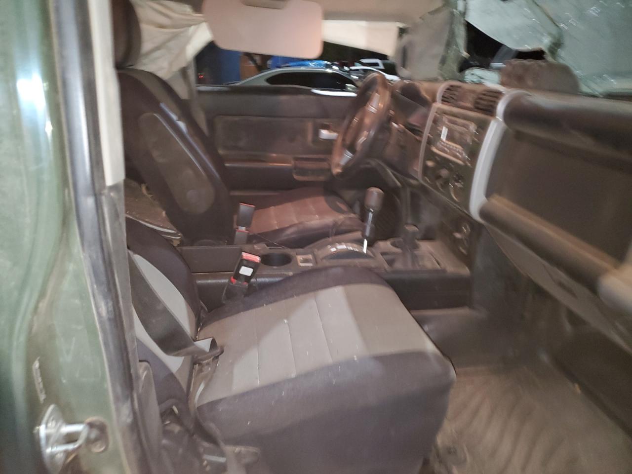 2013 Toyota Fj Cruiser VIN: 173569 Lot: 64907405