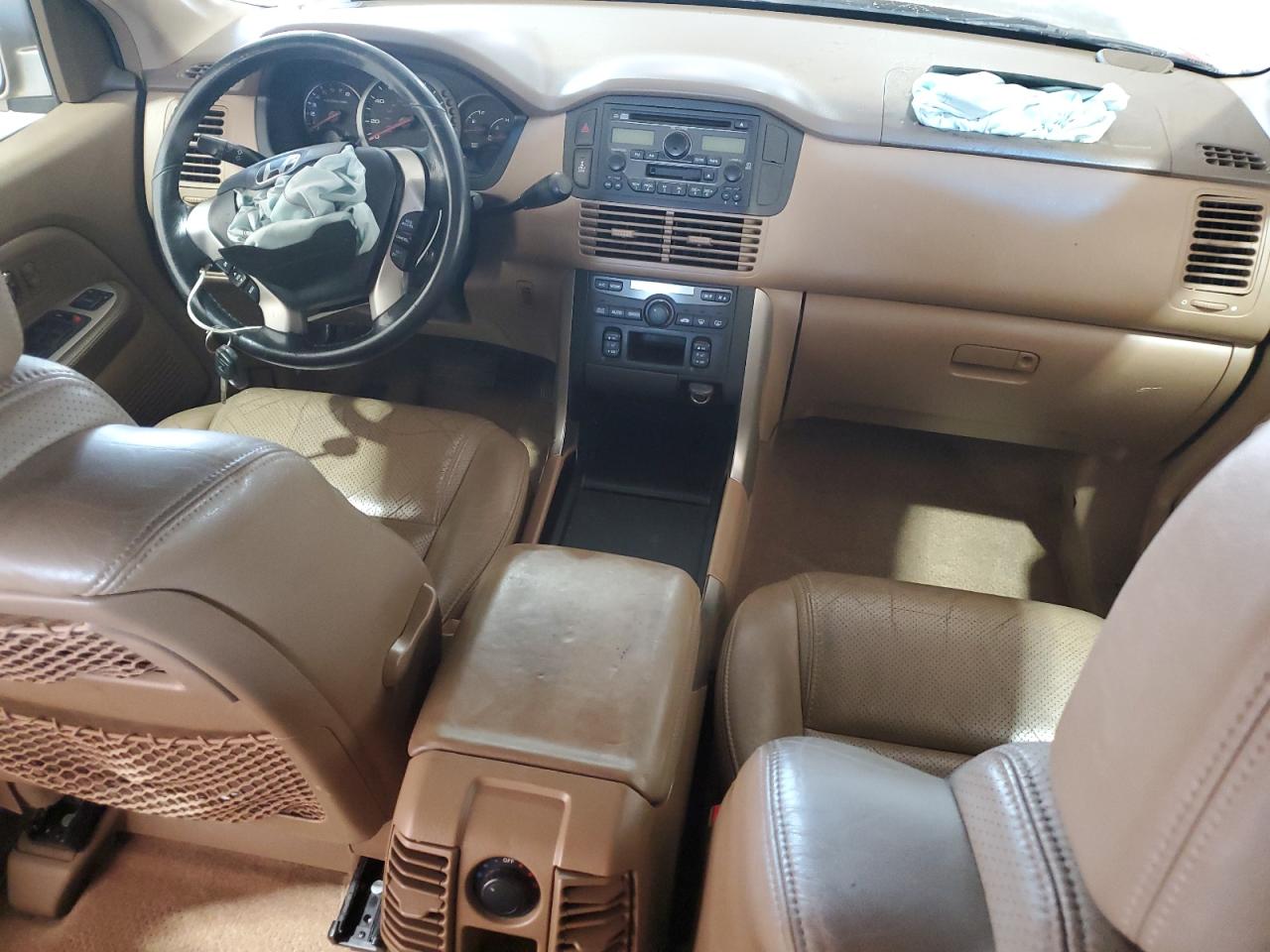 2004 Honda Pilot Exl VIN: 2HKYF185X4H619804 Lot: 63680845