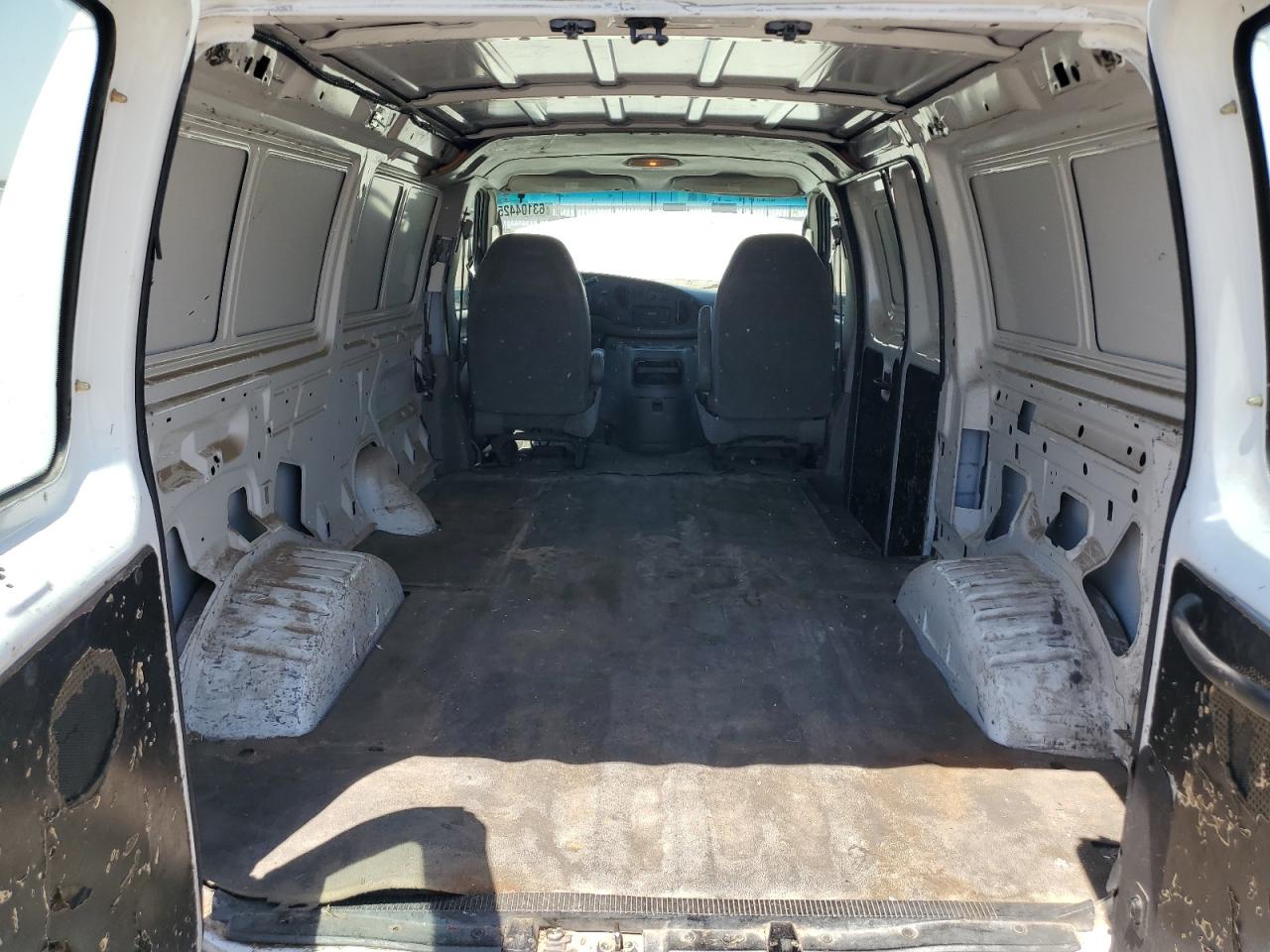 2005 Ford Econoline E250 Van VIN: 1FTNE24L35HA62802 Lot: 63104425