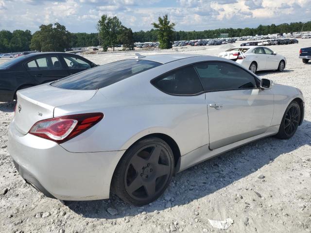 Coupet HYUNDAI GENESIS 2015 Silver