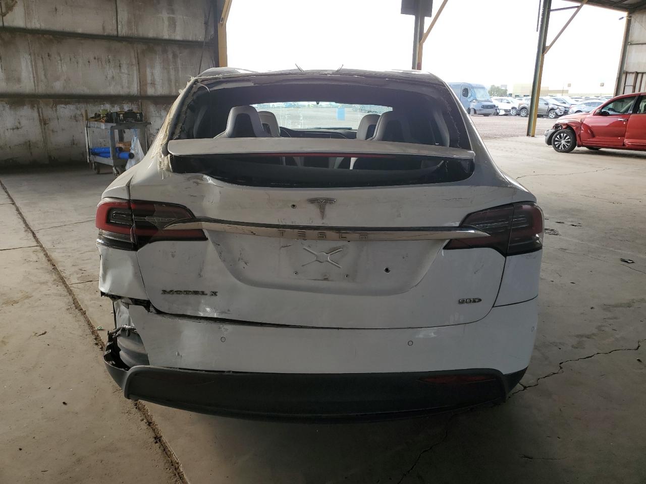 2016 Tesla Model X VIN: 5YJXCBE2XGF013703 Lot: 64971415
