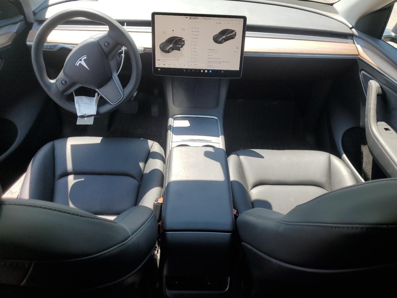 2023 Tesla Model Y VIN: 7SAYGDEEXPF890418 Lot: 64557175