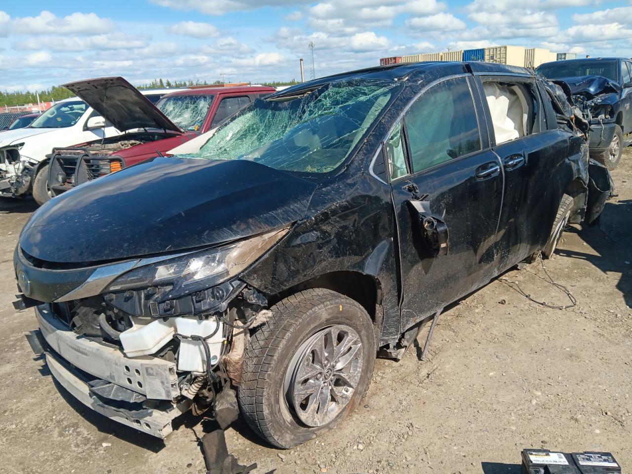 2022 Toyota Sienna Xle VIN: 5TDYSKFC0NS061332 Lot: 65009585